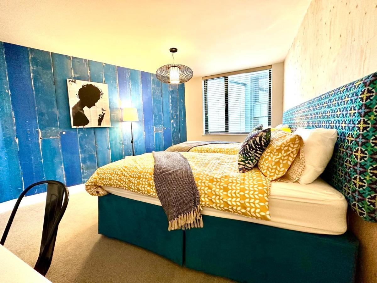 Beautiful New 2 Bedroom Apartment - Next To The Beach - Great Location - Free Parking - Fast Wifi - Smart Tv - Sleeps Up To 4! Close To Purbeck, Corfe Castle, Sandbanks, Poole & Bournemouth Swanage Buitenkant foto